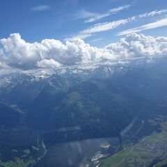 Flugwegposition um 14:42:56: Aufgenommen in der Nähe von Mittersill, Österreich in 3047 Meter